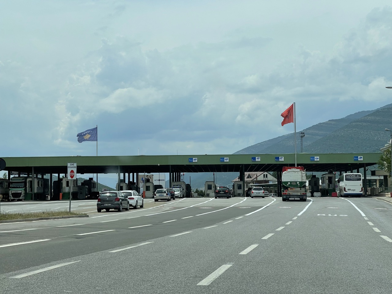 Grenzübertritt Kosovo - Albanien